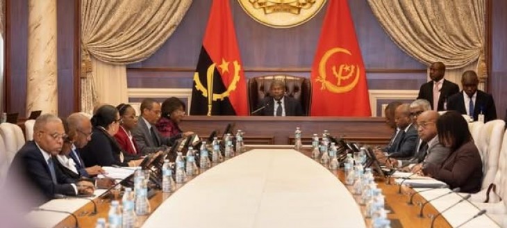 Angola: Lourenço Keeps Country and Party in Suspense